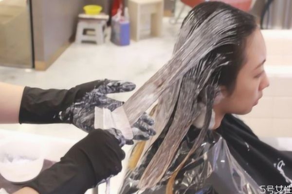 施华蔻泡泡染发剂怎么用,施华蔻泡泡染发剂教程