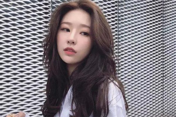 云朵烫好打理吗,云朵烫要打理吗