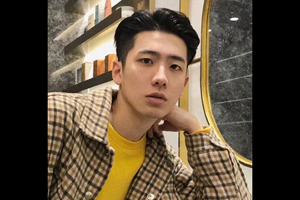 男生露额头的发型有哪些,男士露额发型