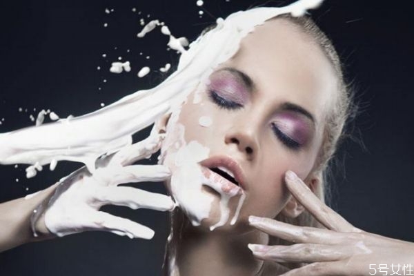 脸怎么才能洗的干净,怎样洗干净脸