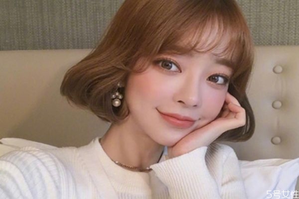 显白的浅色系发色,超级显白的发色浅色系 显白的浅色系发色,超级显白的发色浅色系