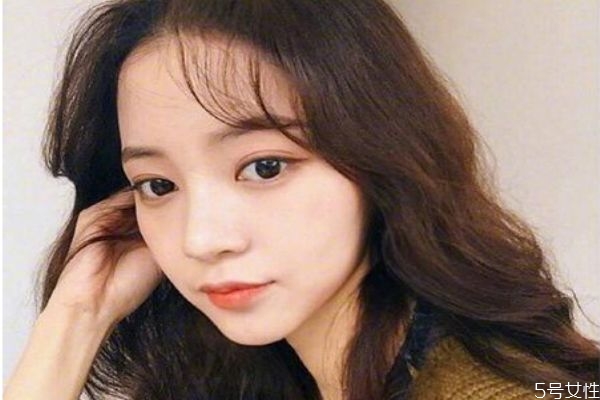 什么样的发型减龄,今年流行的发型减龄