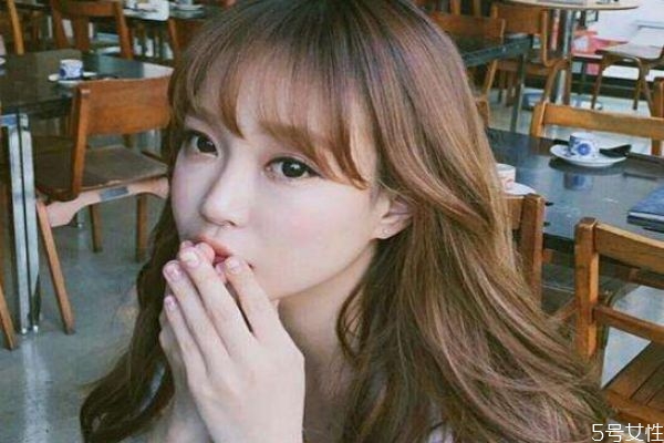 染发的时候怎样把对头发的伤害减到最低?,怎么减少染发的危害