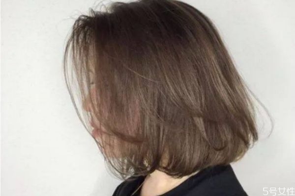 比较自然的发色推荐,自然肤色适合什么发色