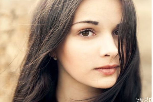 秋季养发护发小知识,冬季如何养发护发