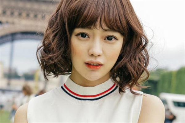 蛋卷头适合染什么颜色,蛋卷头染什么颜色好看