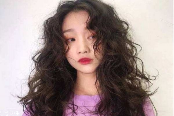 烫羊毛卷注意事项,烫羊毛卷怎么操作 烫羊毛卷注意事项,烫羊毛卷怎么操作