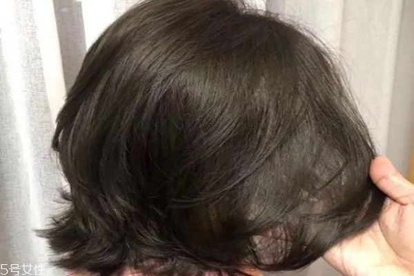 黑茶色适合什么肤色的人,黑茶色适合什么肤色?