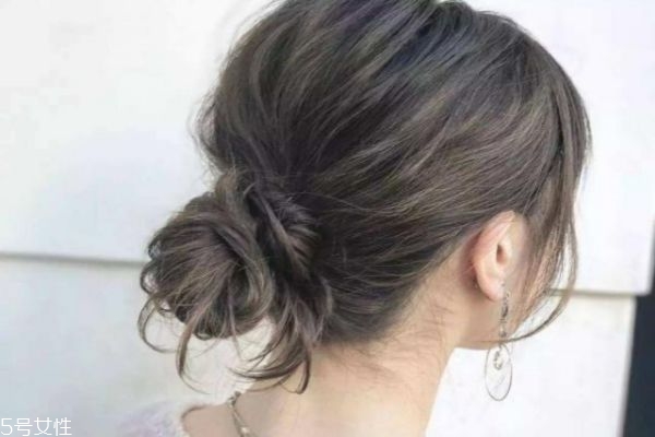 今年流行染什么颜色,染发2019流行什么颜色 今年流行染什么颜色,染发2019流行什么颜色