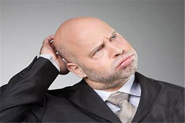 脱发的原因有哪些,脱发的原因是什么引起的 脱发的原因有哪些,脱发的原因是什么引起的