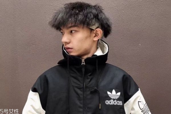 锡纸烫适合什么发质,锡纸烫适合什么发质脸型