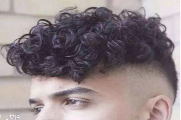 锡纸烫和黑人烫的区别,黑人烫跟锡纸烫区别