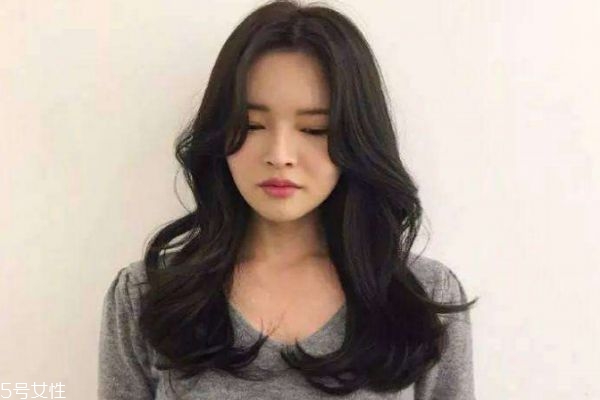 八字外翻刘海图片,外八字刘海的发型