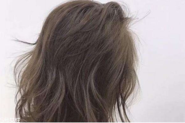 抹茶色适合哪些人染,染发抹茶色好看吗