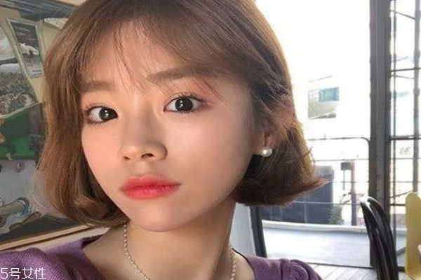 奶茶色适合什么肤色,奶茶灰棕色适合什么肤色