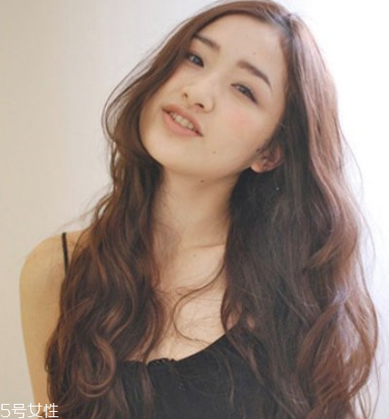 蛋糕卷发型图片,蛋糕卷发型图片中长发 蛋糕卷发型图片,蛋糕卷发型图片中长发