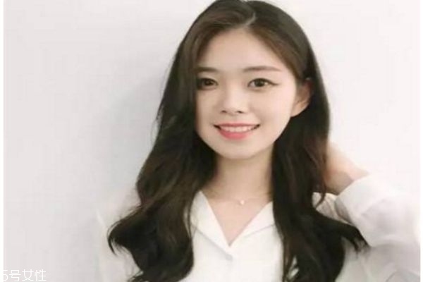 女神卷发发型图片,长发大卷女神范发型