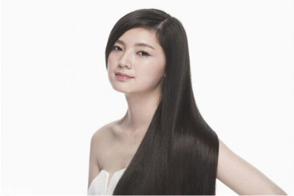 拉直头发的注意事项,拉直头发的步骤 拉直头发的注意事项,拉直头发的步骤