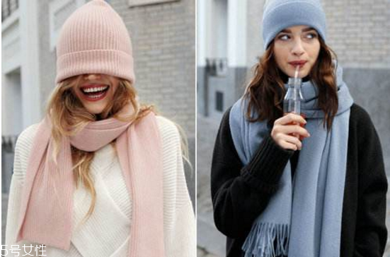 冬天戴围巾怎么扎头发,冬天短发围围巾怎么扎