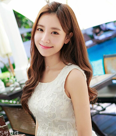 韩式长发卷发发型图片,韩式短卷发图片大全 韩式长发卷发发型图片,韩式短卷发图片大全