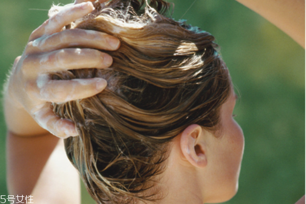 烫染注意事项,烫染发注意事项 烫染注意事项,烫染发注意事项