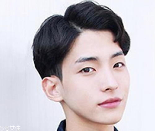 男生刘海怎么剪好看,男生剪刘海教程