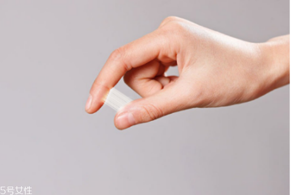 精油和弹力素的使用顺序,弹力素的使用顺序