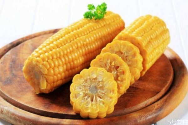 吃玉米有什么好处呢,常吃玉米的好处