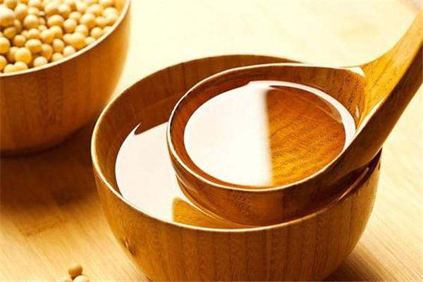 吃了变质大豆油会怎样(大豆油变质了吃了会怎么样)