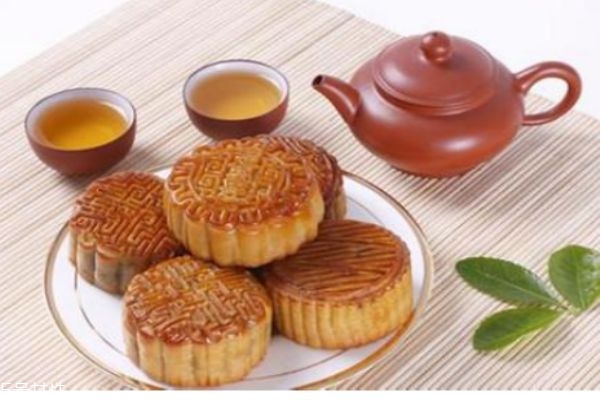 月饼的保质期一般是多久呢(月饼的保质期一般有多久)