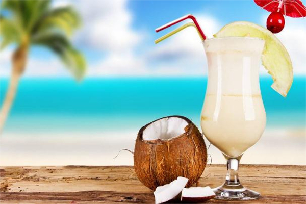 椰子汁的营养价值(椰子汁的营养价值及功效) 椰子汁的营养价值(椰子汁的营养价值及功效)