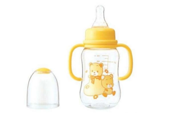 奶瓶消毒时的注意事项(消毒奶瓶的正确方法)