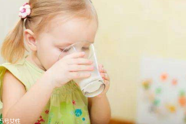 奶粉储存很讲究(奶粉怎么存放比较好)