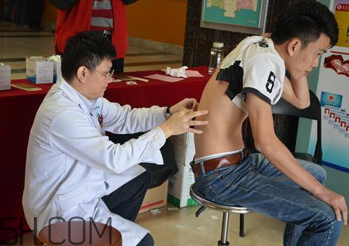 贴三九贴皮肤起泡怎么办(贴三九贴起泡了怎么办) 贴三九贴皮肤起泡怎么办(贴三九贴起泡了怎么办)