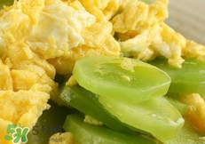 葱油莴笋丝的做法,葱油莴笋丝的做法窍门