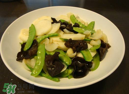 木耳和什么一起吃减肥快,木耳和什么一起吃好吃