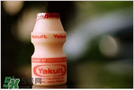 养乐多里面有添加剂吗,可乐加养乐多 养乐多里面有添加剂吗,可乐加养乐多