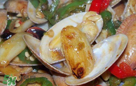 花甲和白酒能一起吃吗,花甲会不会引起食物中毒 花甲和白酒能一起吃吗,花甲会不会引起食物中毒