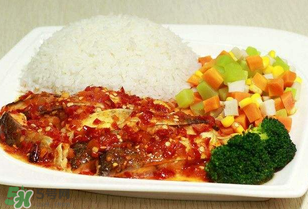 莴笋可以跟鱼一起煮吗,莴笋叶能和鱼一起煮吗 莴笋可以跟鱼一起煮吗,莴笋叶能和鱼一起煮吗