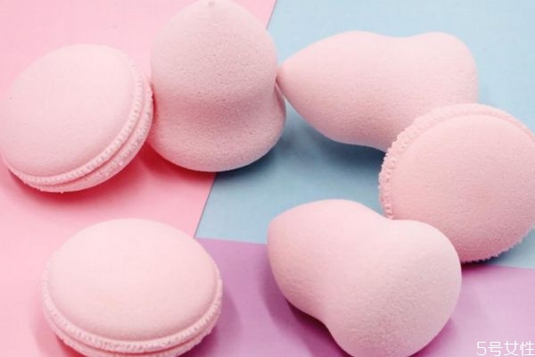 化妆海绵块可以重复使用吗(化妆海绵块怎么用) 化妆海绵块可以重复使用吗(化妆海绵块怎么用)