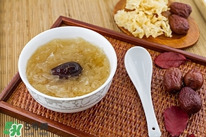 红枣银耳粥的做法,大枣银耳羹的做法