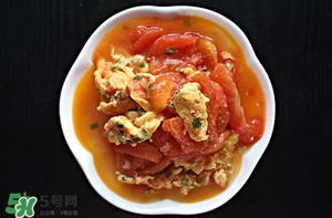 西红柿炒鸡蛋的作用,西红柿煮鸡蛋的功效和作用
