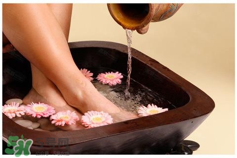 爬完山腿疼恢复最快的方法,爬山后大腿疼最快的恢复法