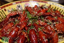 小龙虾哪个部位不能吃图解,小龙虾哪个部位不能吃视频