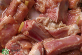 怎么去除排骨的臭味,排骨有点臭味怎么去除越快 怎么去除排骨的臭味,排骨有点臭味怎么去除越快