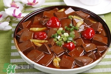 晚上吃鸭血会胖吗,减肥期间吃鸭血会胖吗