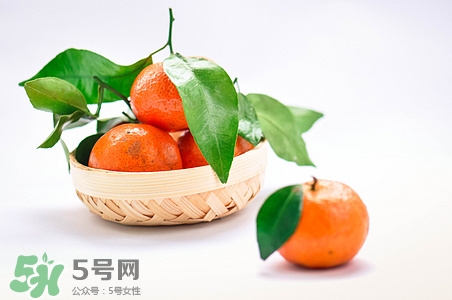 宝宝吃沙糖桔会上火吗,宝宝沙糖桔吃多了会上火吗