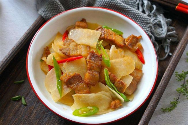 吃凉薯有什么好处(吃凉薯有什么好处和坏处)