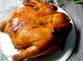 怎么判断烤鸡熟了,怎样判断烤鸡胗熟了没有