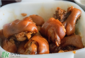 怎样做猪蹄好吃家庭做法,卤猪脚的做法